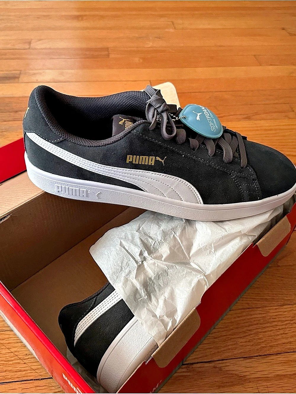 Puma Smash v2 Black & White US 12 NWT